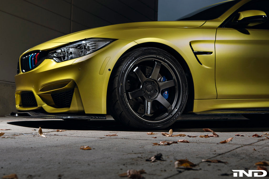 IND F8X M3 / M4 Painted Front Reflector Set