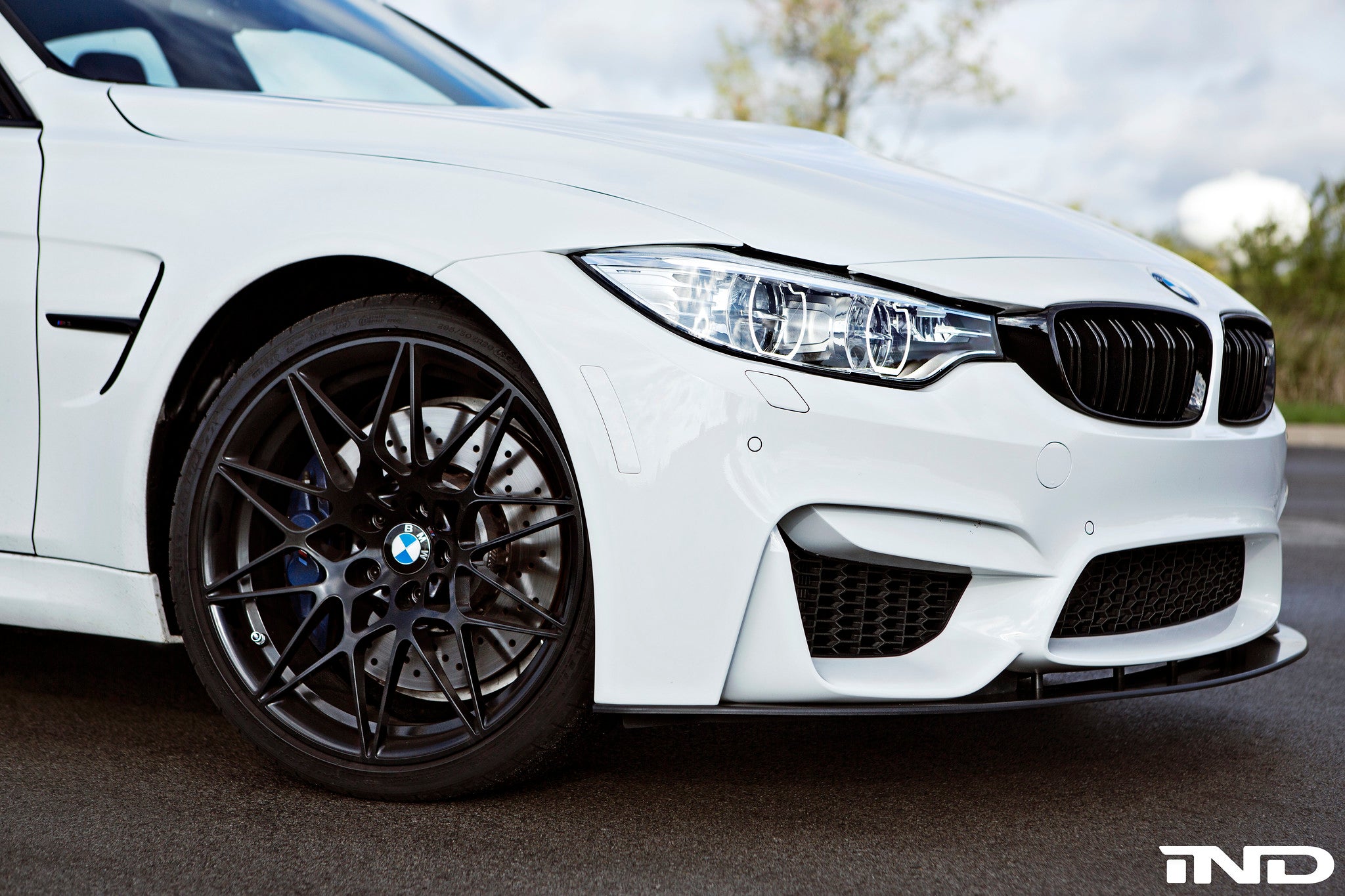 IND F8X M3 / M4 Essential Kit Secondary image