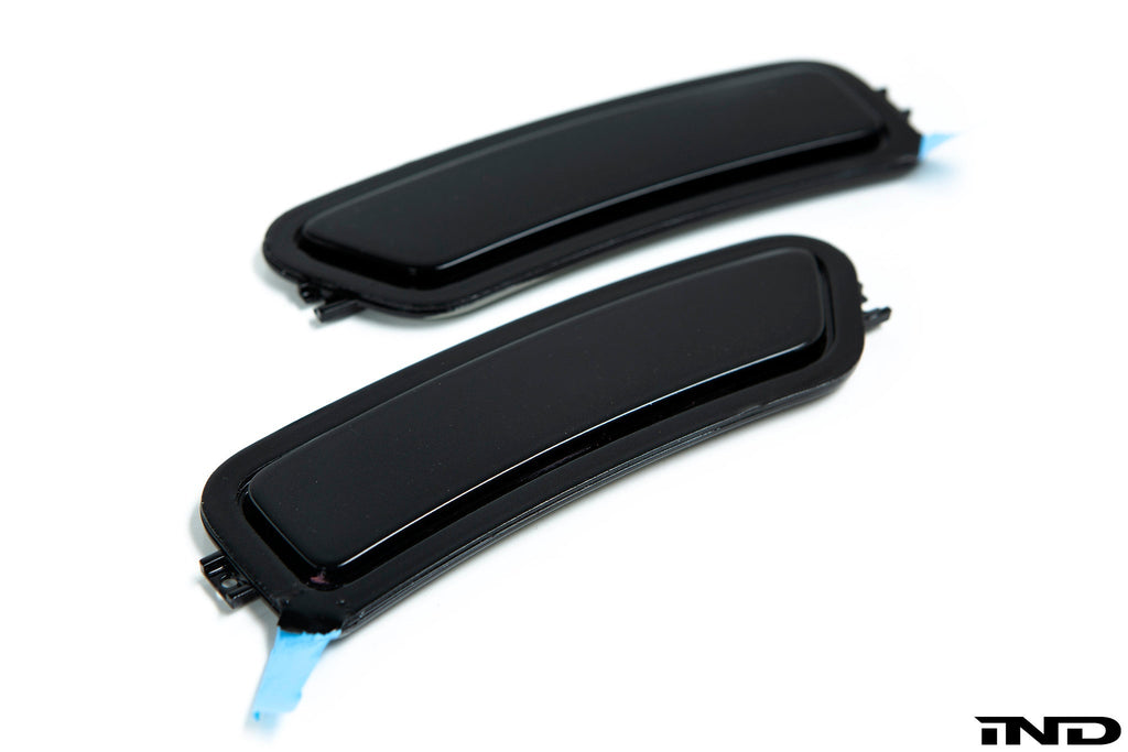 IND G15 M850i Painted Front Reflector Set