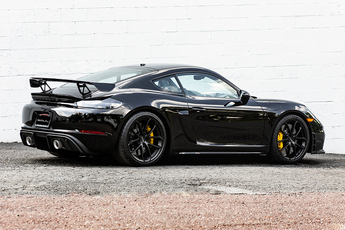 Porsche 718 GT4 Clubsport SOUL Sport Package