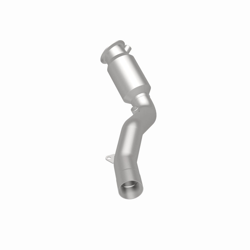 MagnaFlow 2015 M3 3 Underbody Direct Fit Converter (view 27)