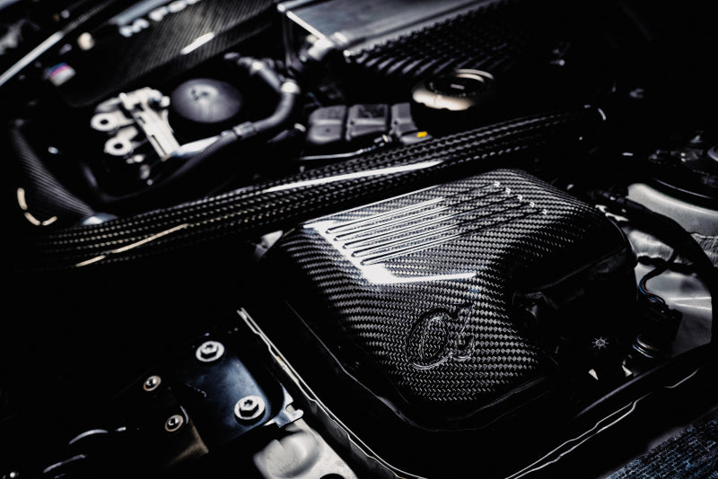 AMS Performance 15-18 BMW M3 / 15-20 BMW M4 w/ S55 3.0L Turbo Engine Carbon Fiber Intake (view 18)