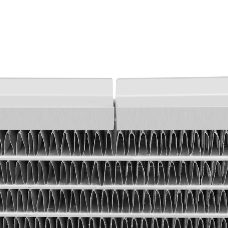 Mishimoto 97-04 Ford Mustang w/ Stabilizer System Manual Aluminum Radiator (view 13)