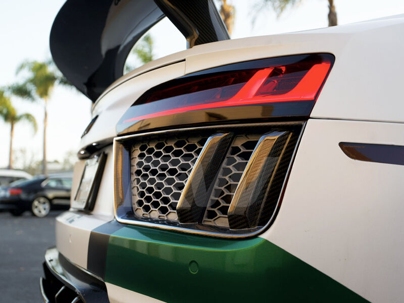 Audi R8 4S Carbon Fiber Rear Bumper Trims