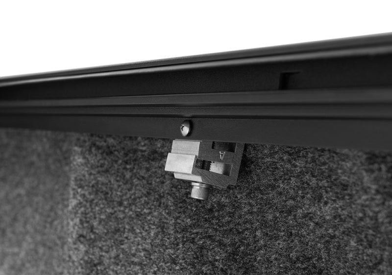 Roll-N-Lock 2021 Ford F-150 67.1in M-Series Retractable Tonneau Cover (view 14)