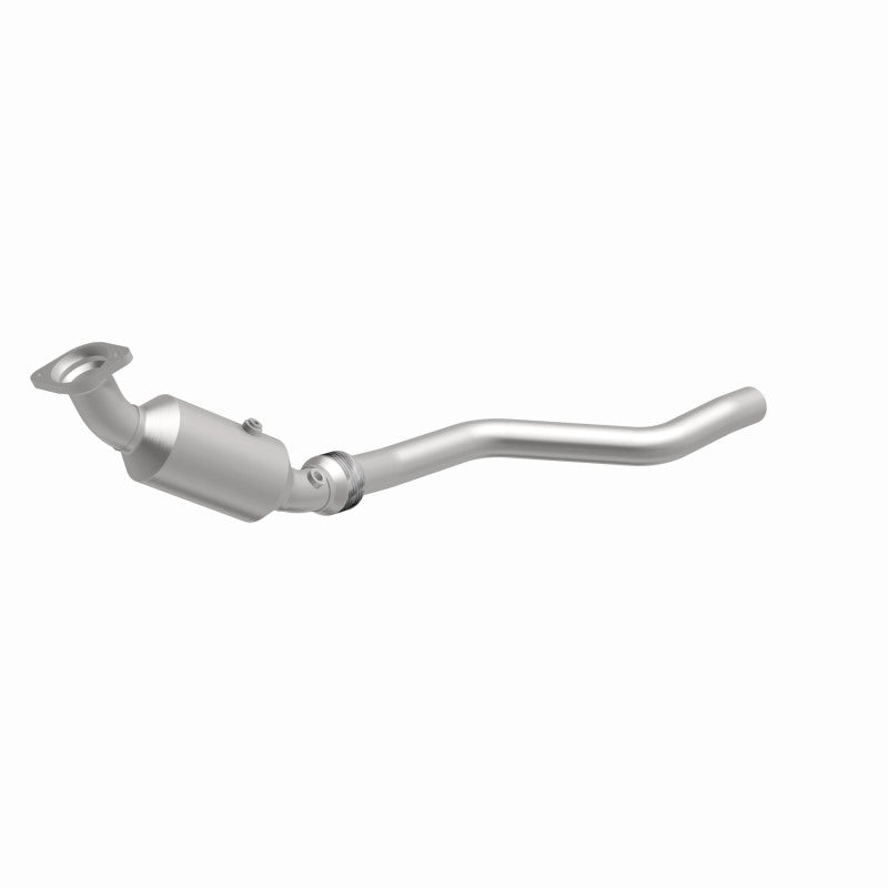 MagnaFlow 06-14 Chrysler 300 5.7L Direct Fit Converter (view 28)