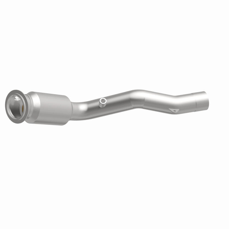 MagnaFlow 2015 M3 3 Underbody Direct Fit Converter (view 31)