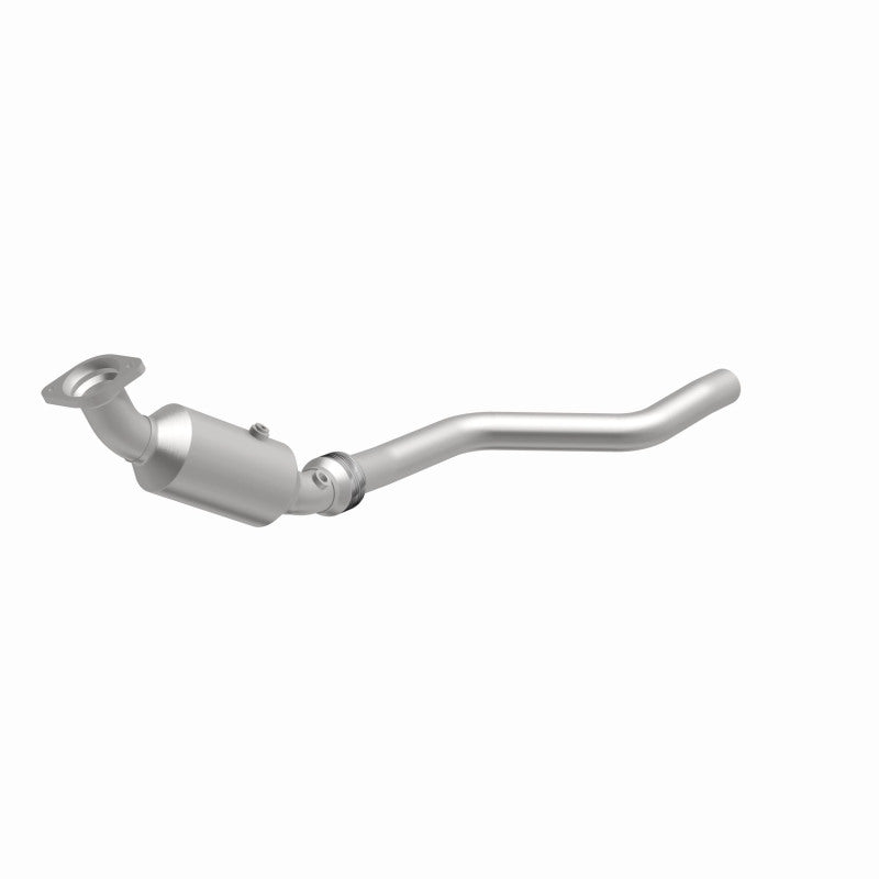 MagnaFlow 06-14 Chrysler 300 5.7L Direct Fit Converter (view 30)