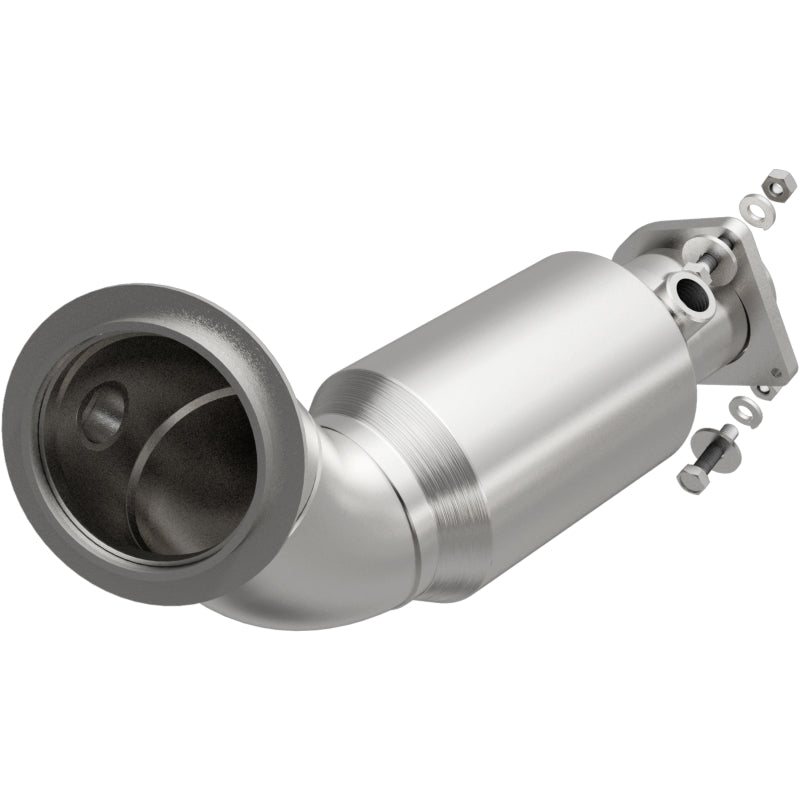 MagnaFlow 2015 M3 3 Underbody Direct Fit Converter Main image