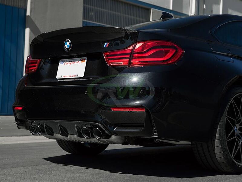 BMW F8X M3 & M4 CF Performance Style Diffuser Secondary image