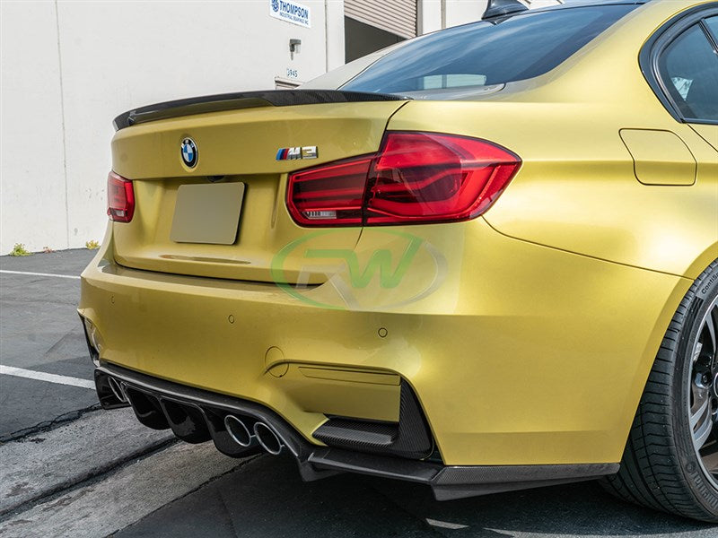 BMW F8X M3/M4 CF Rear Bumper Splitters Secondary image