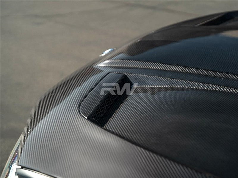 BMW G30 F90 M5 CS Style Carbon Fiber Hood