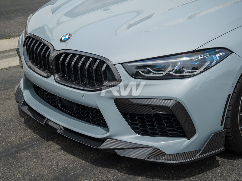 BMW M8 / 8-Series Dry CF Grille Replacement