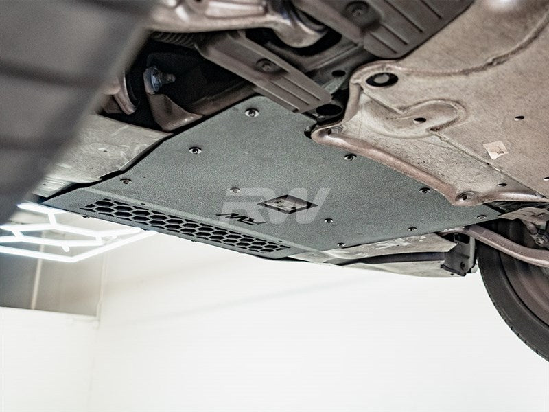 BMW F95 X5M F96 X6M Oil Cooler Guard