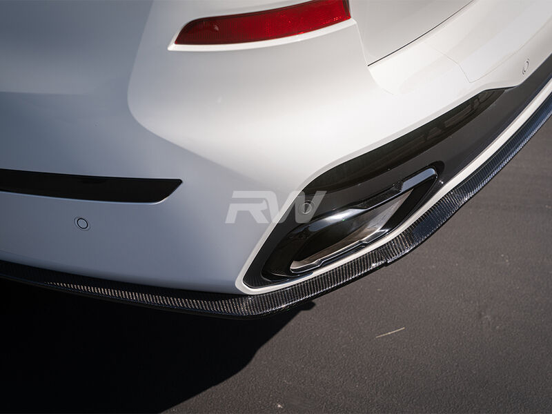 BMW G07 X7 Carbon Fiber Rear Diffuser