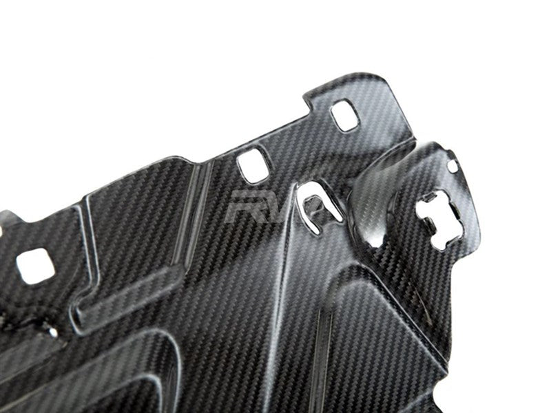 BMW G2X/G42 Carbon Fiber Cooling Shroud