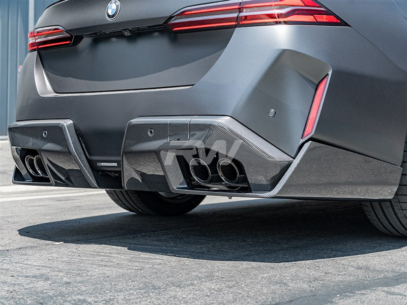 BMW G90/G99 M5 Performance Style CF Diffuser
