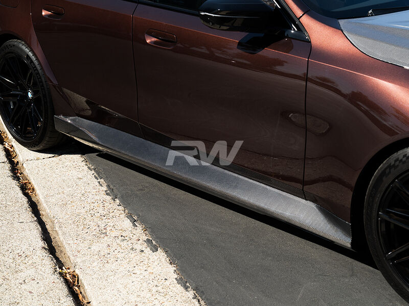 BMW G90 G99 M5 3D Style CF Side Skirt Extensions