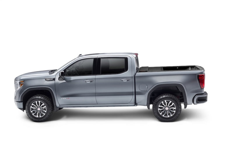 Roll-N-Lock 2019 Chevrolet Silverado 1500& GMC Sierra 1500 96.5in M-Series Retractable Tonneau Cover Secondary image