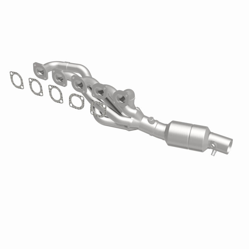 MagnaFlow Conv DF BMW M5-6 06-08 Driver Side (view 42)