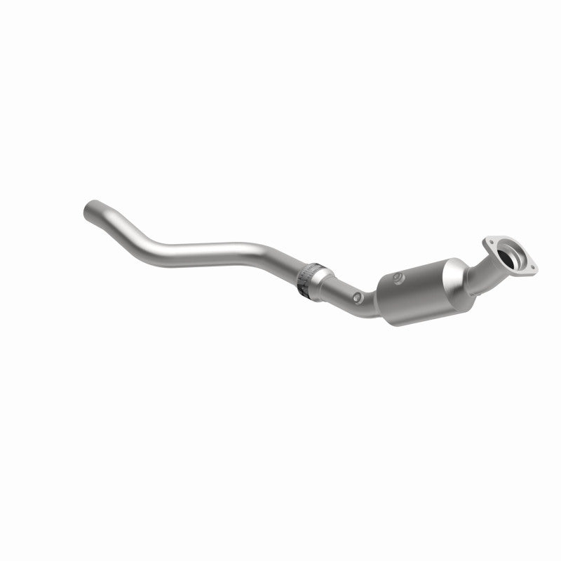 MagnaFlow 06-14 Chrysler 300 5.7L Direct Fit Converter (view 29)