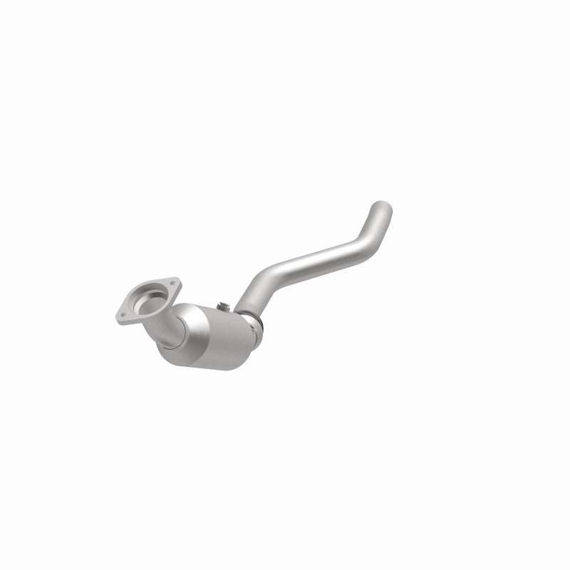 MagnaFlow 06-14 Chrysler 300 5.7L Direct Fit Converter (view 31)
