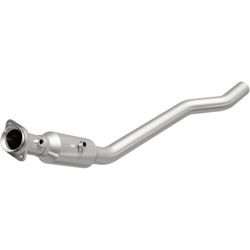 MagnaFlow 11-17 Jeep Grand Cherokee 5.7L Direct Fit Converter Main image