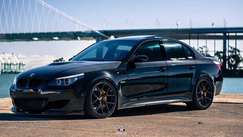 IND E60 M5 Painted Front Grille Set Secondary image