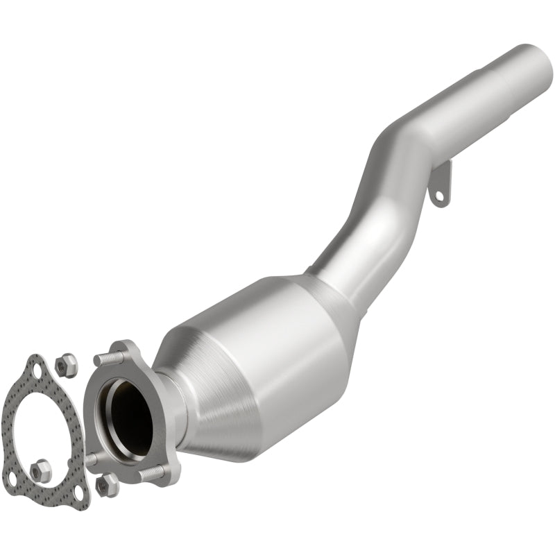 MagnaFlow 10-11 Porsche Cayenne 4.8L Direct Fit Converter Main image