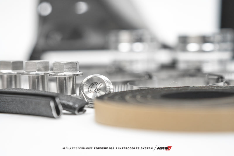 AMS Performance Porsche 997.1TT Alpha Intercooler System (For Stock Framed Turbos) (view 12)