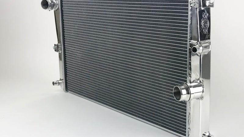 CSF 15-18 BMW M2 (F87) / 12-16 BMW M235i/M235ix Radiator (view 2)