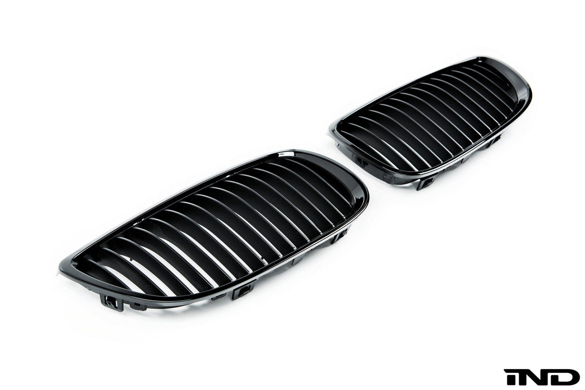 IND E9X M3 Gloss Black Front Grille Set
