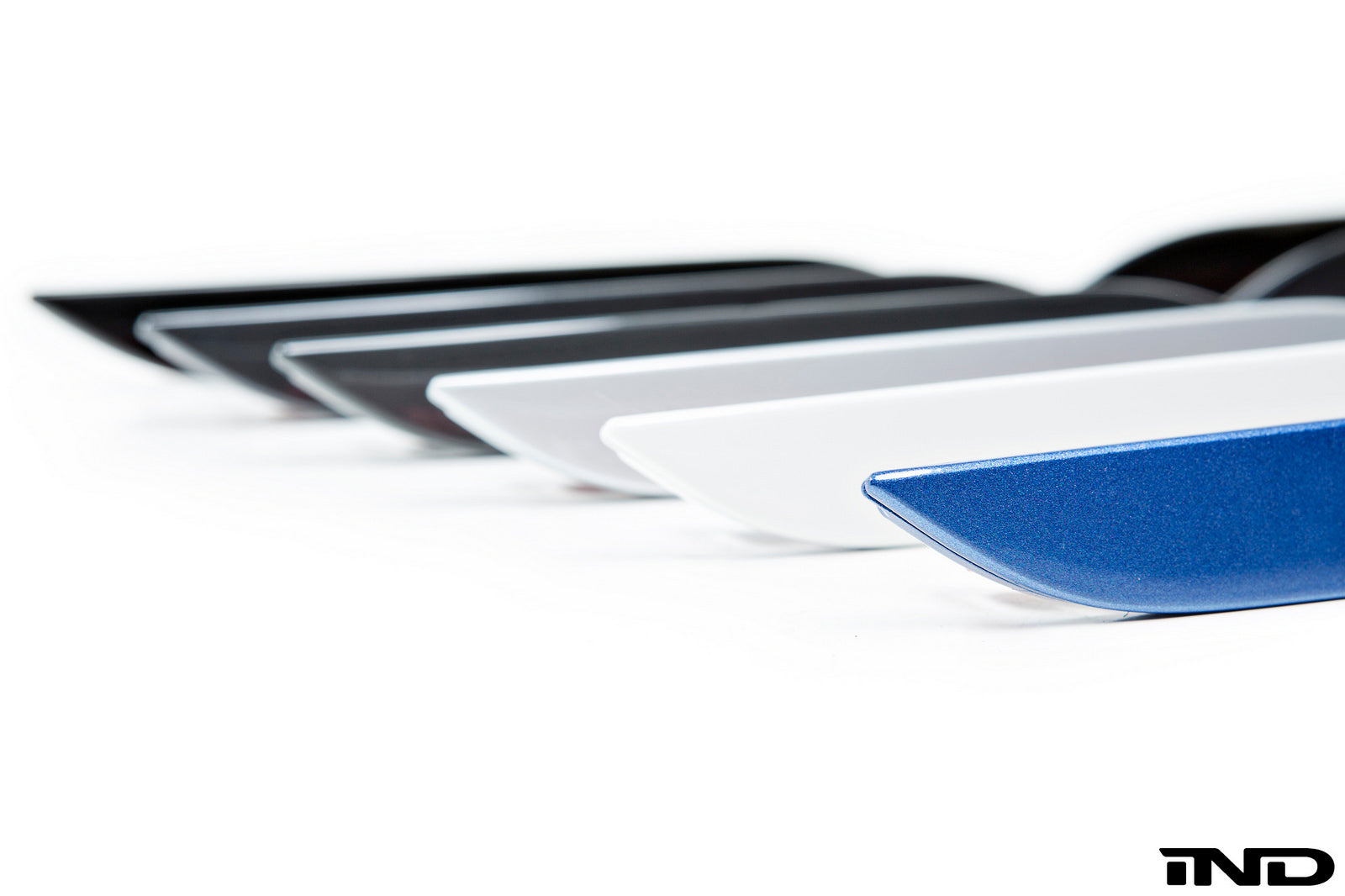 IND F22 2-Series M-Sport Painted Rear Reflector Set Secondary image