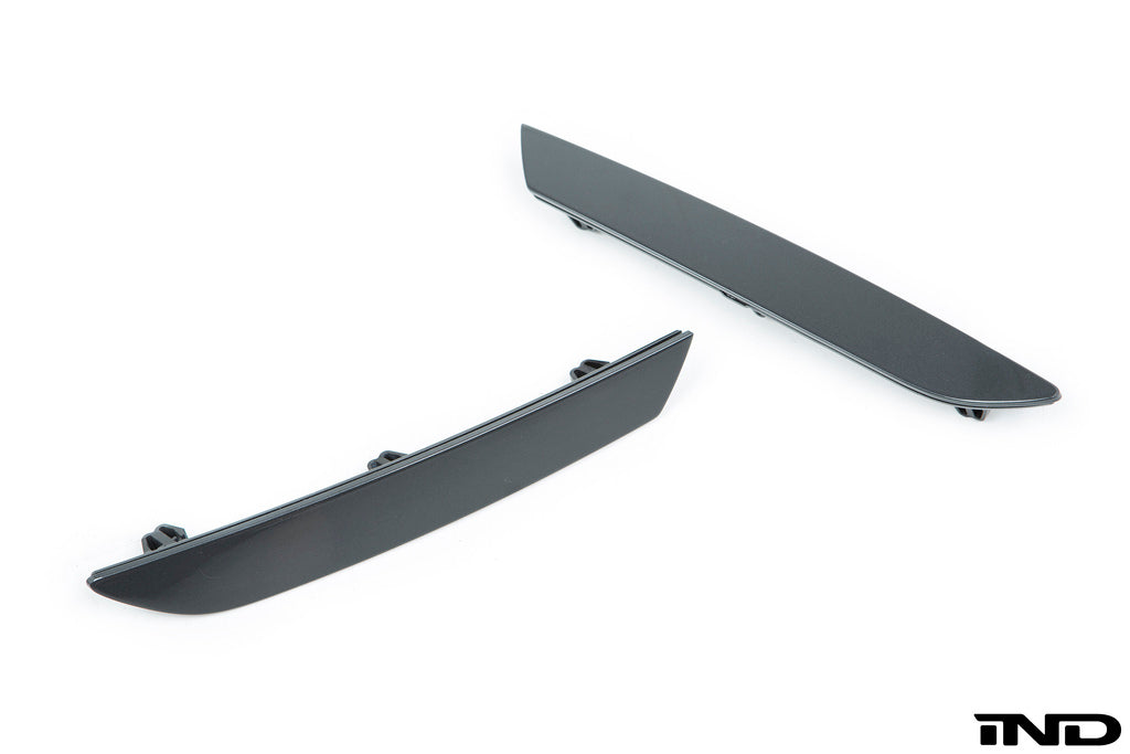 IND G30 5-Series M-Sport Painted Rear Reflector Set Main image