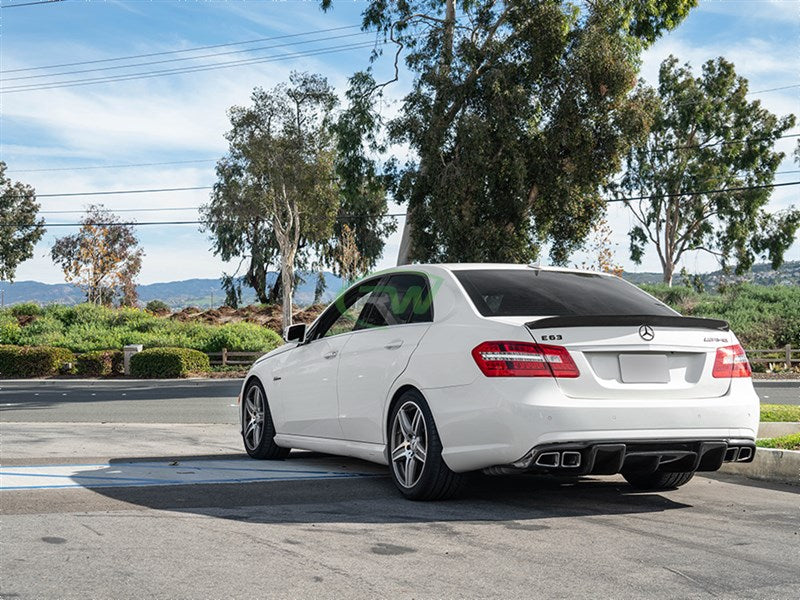 Mercedes W212 E63 Renn Style CF Rear Diffuser