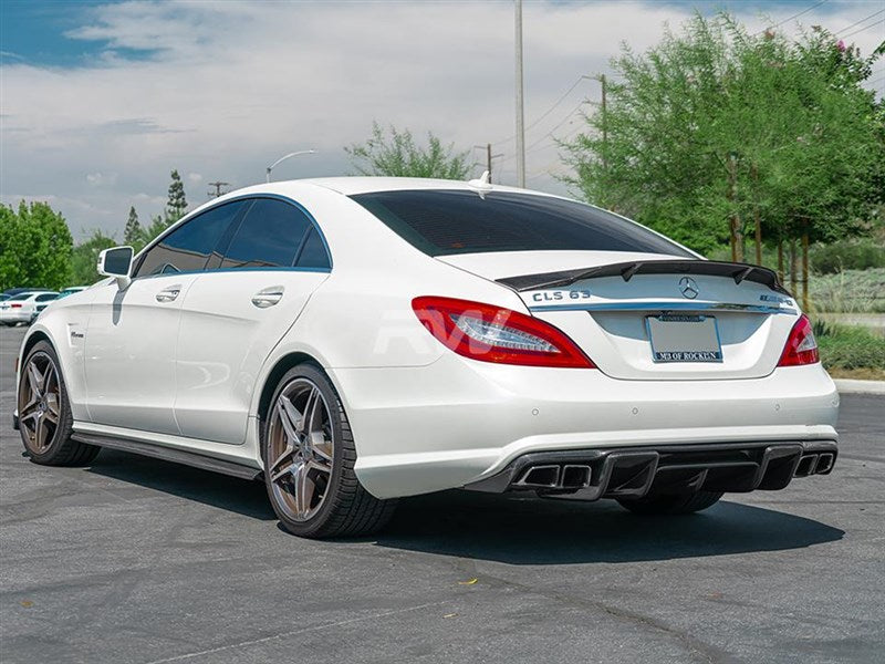 Mercedes W218 CLS63 Renn Style CF Diffuser