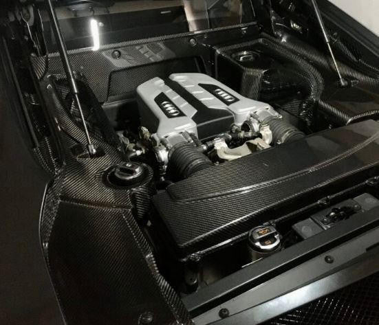 Carbon Fiber Coupe Engine Bay Panel Set (2 Piece Set) - Audi R8 (V10) 2007-2015 Secondary image