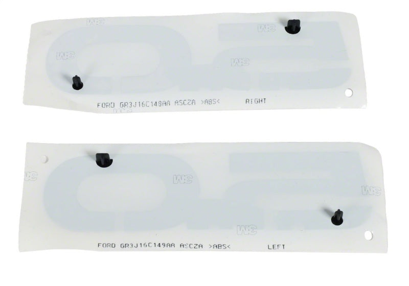 Ford Racing 15-17 Ford Mustang 5.0L Fender Emblem Black (view 5)